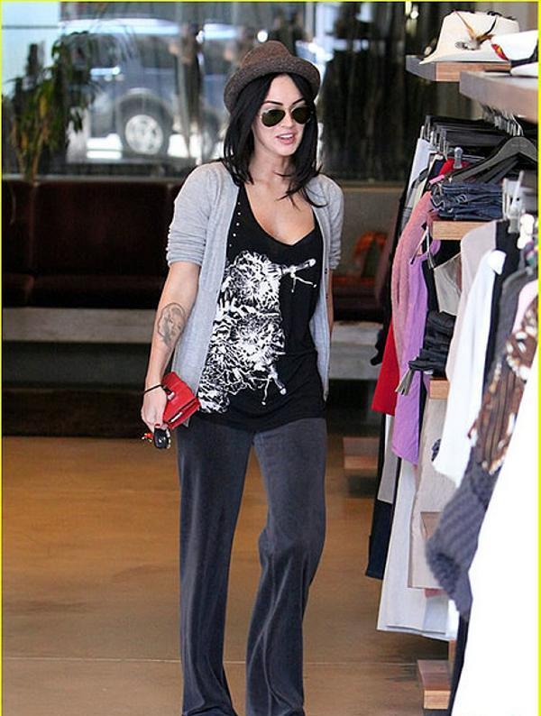Megan Fox en faisant du shopping