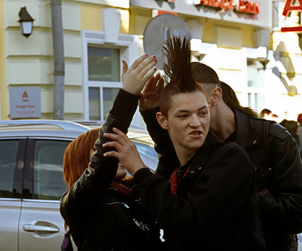 Δροσερό χτένισμα Mohawk