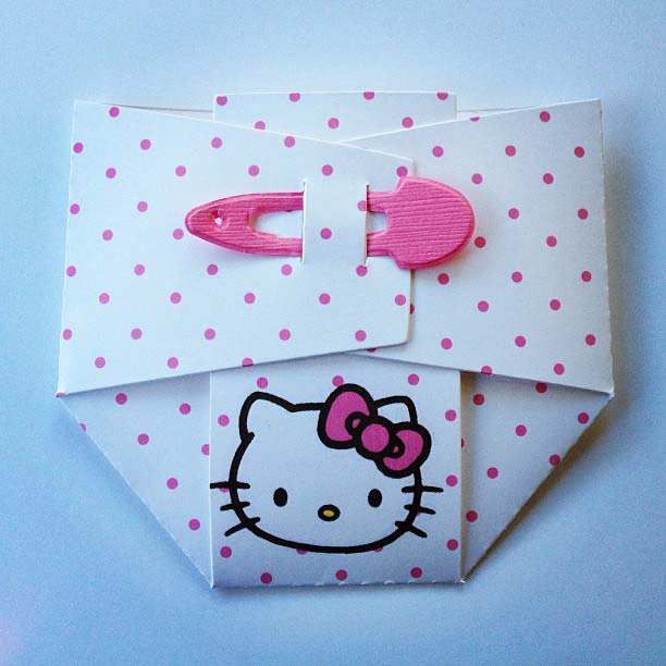 Invitation de couche Hello Kitty de faveur