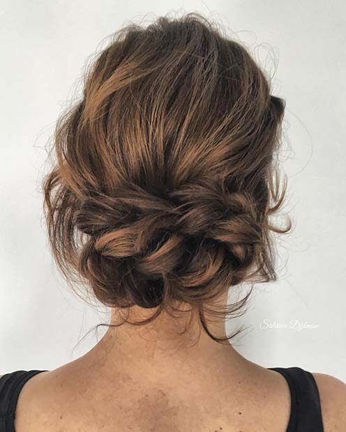 Pull Through Braid Updo pour de belles coiffures tressées