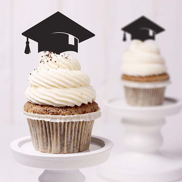 Cupcakes de fête de remise des diplômes mignons