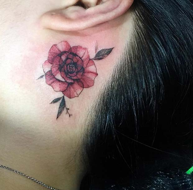 Idée de tatouage de rose rouge