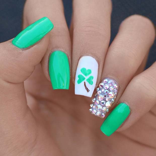 Nail Art Glam Shamrock