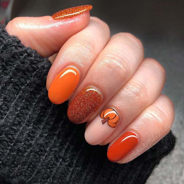 Ongles mignons de citrouille orange