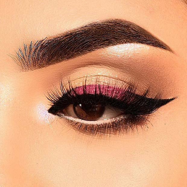 Gradient Eyeliner Makeup Idea