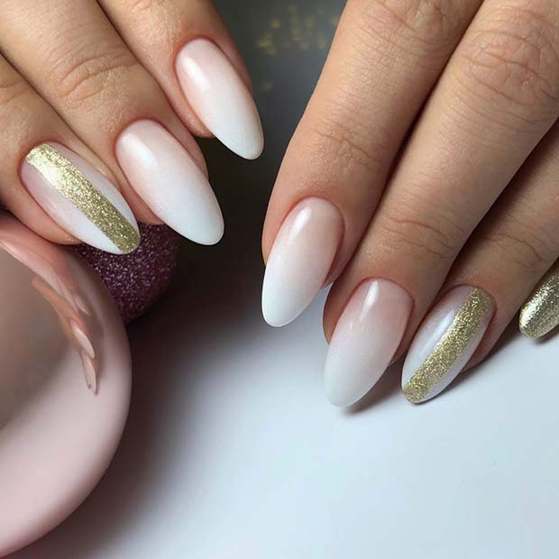 Κομψά Ombre Nails με Gold Glitter Stripes