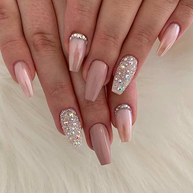 Ongles Nus avec Cuticules Strass