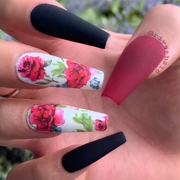 Floral Nail Design για Coffin Nails