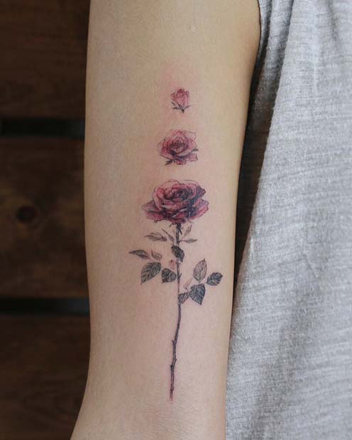 Conception unique de tatouage de rose