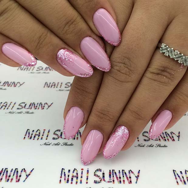 Πανέμορφα ροζ Glitter Nails