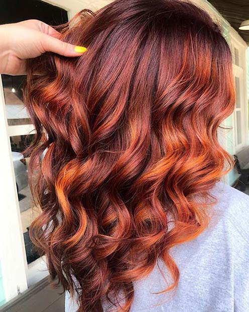 Πικάντικα κόκκινα μαλλιά για το φθινόπωρο