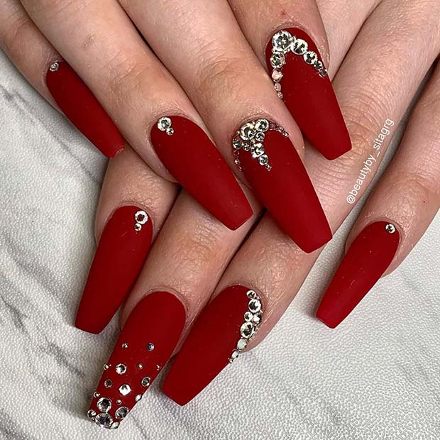 Ματ Μπορντό Nails με στρας