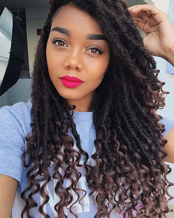 Faux Locs texturés avec extrémités bouclées