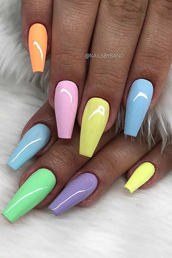 Ongles De Cercueil Pastel