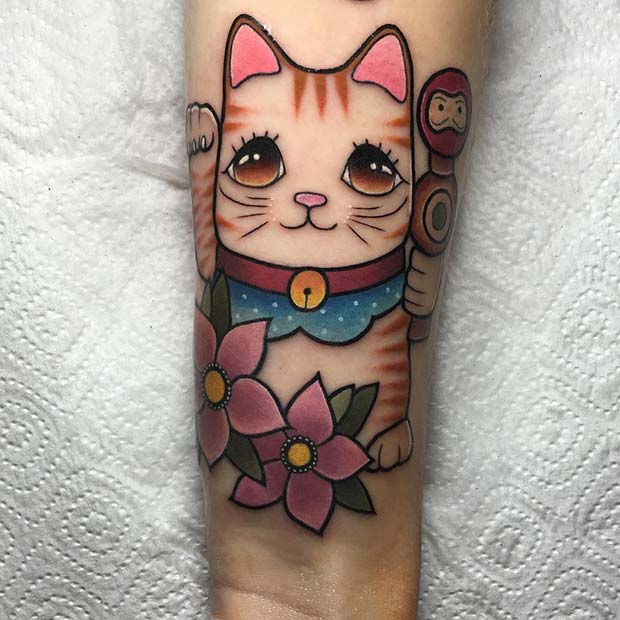 Conception de tatouage de chat porte-bonheur