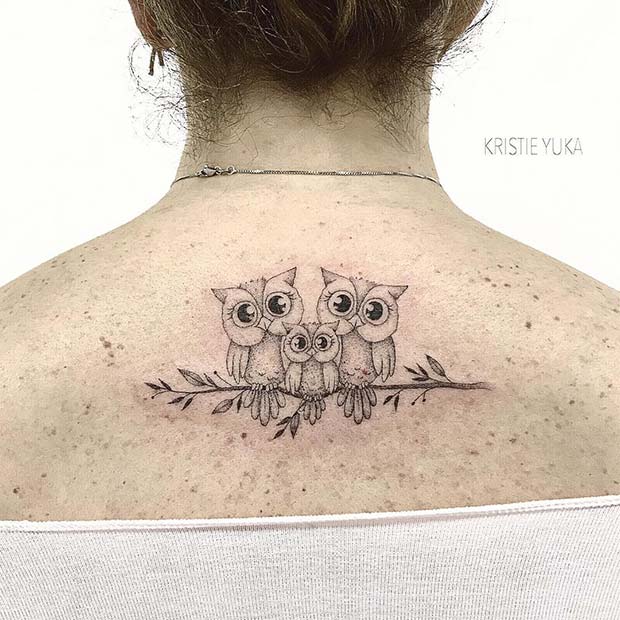 Αξιολάτρευτες κουκουβάγιες - Ιδέα πίσω τατουάζ