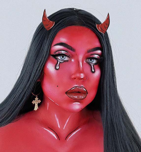 Maquillage du diable avec des larmes