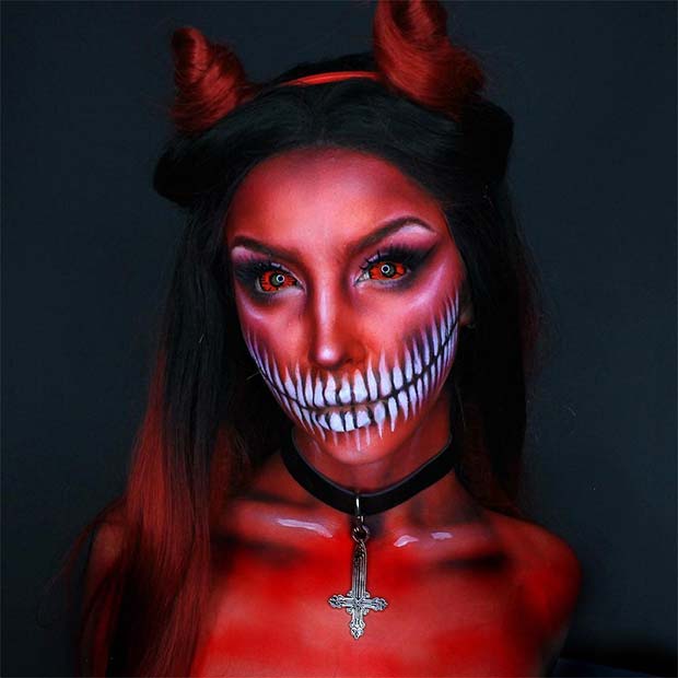 Maquillage Halloween illusion effrayante