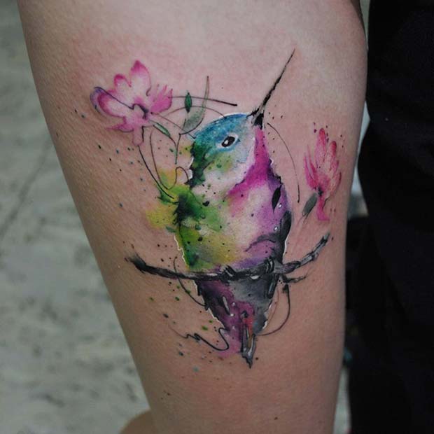 Idée de tatouage d'oiseau aquarelle
