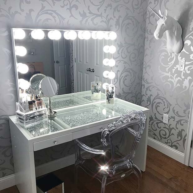 Table de maquillage glamour ultime