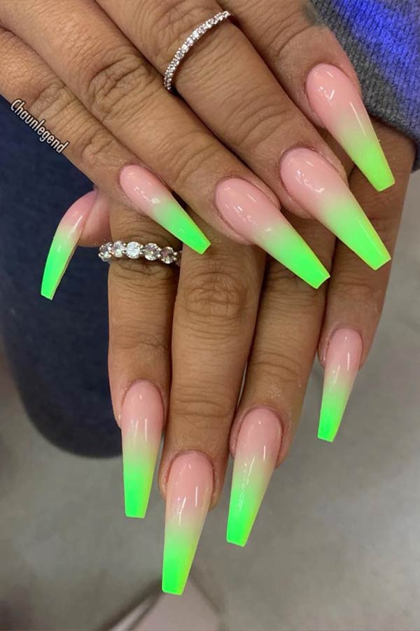 Ongles Ombre Vert Néon