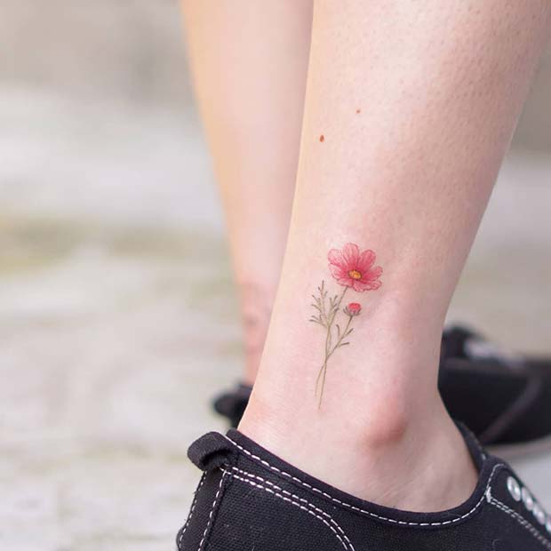 Tattoo Cheville fleur rose