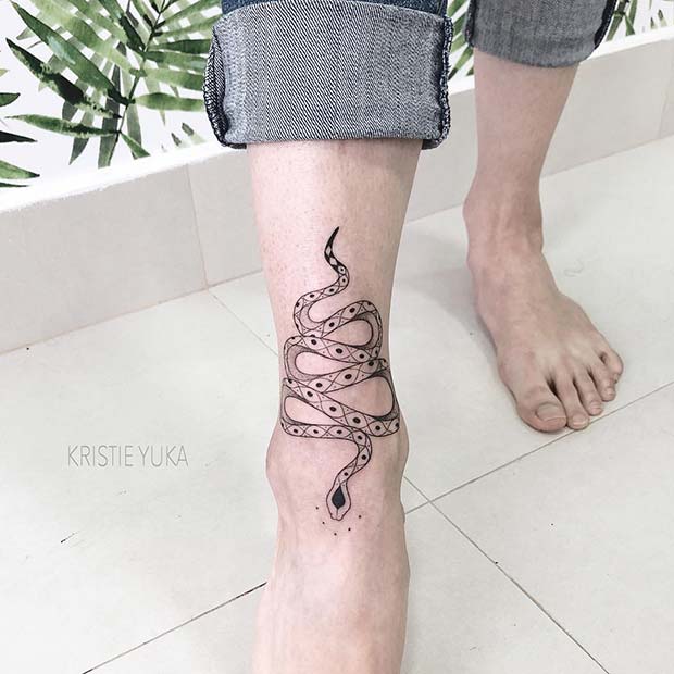 Tatouage de serpent cool