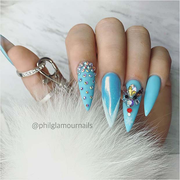 Ongles d'hiver audacieux et brillants