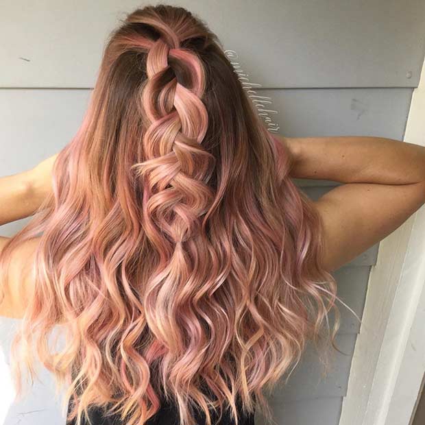 Όμορφα Rose Gold Balayage Highlights