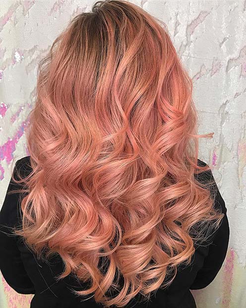 Cheveux pastel et or rose