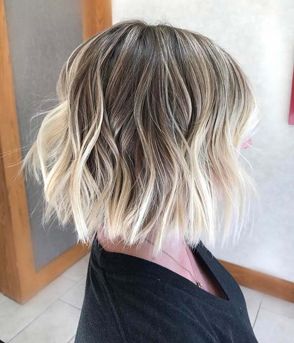 Καφέ προς ξανθό Balayage Bob Hair