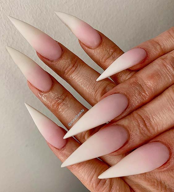 Ματ Γαλλικά Ombre Stiletto Nails