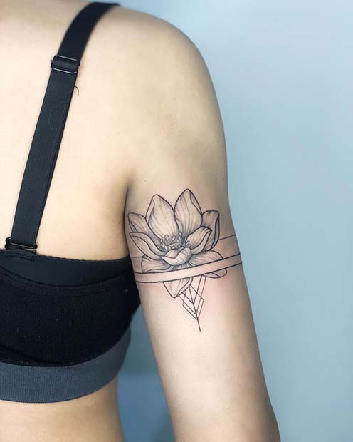 Conception élégante de tatouage de bras de lotus