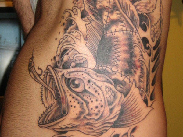 Μεγάλο τατουάζ ψαριών