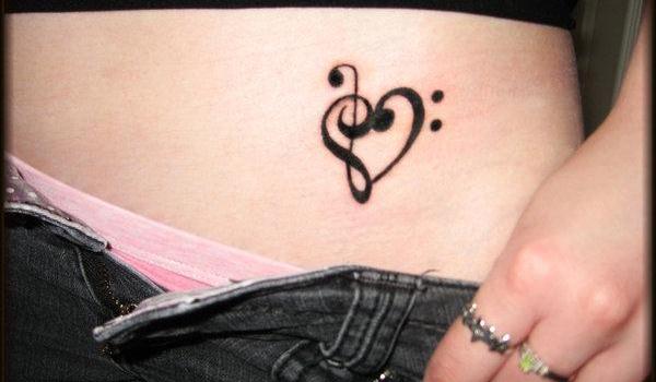 Tatouage Coeur Musique