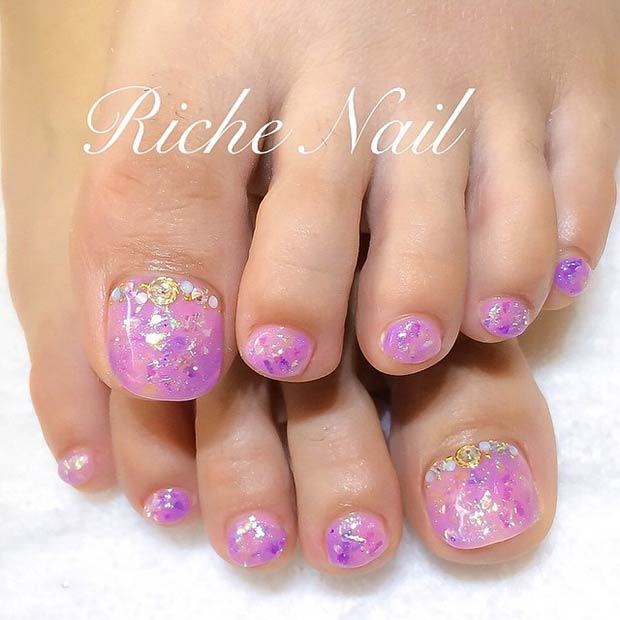 Μωβ Glitter Toe Nail Design