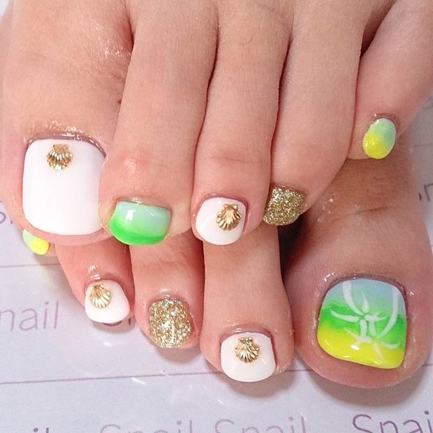 Gold Seashell Toe Nail Design