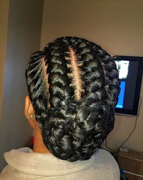 אלות צמות לחמניה נמוכה Updo