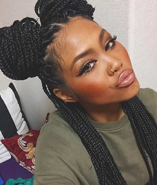 Mignon et Girly Poetic Justice Braids Half Updo