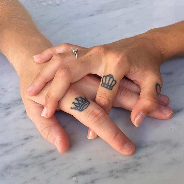 King and Queen Finger Tattoos για Ζευγάρια