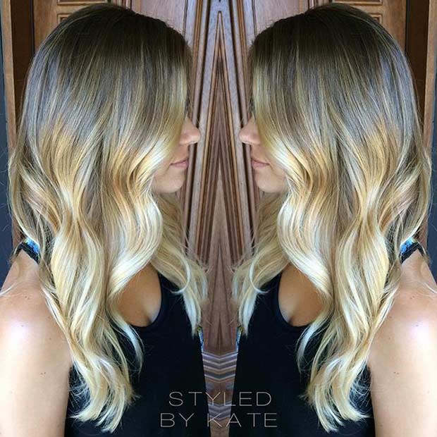 Sandy Blonde Μαλλιά Balayage