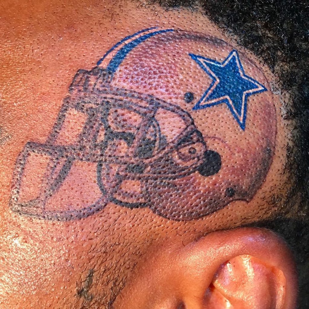 Tatouage tête Dallas Cowboys Tatouages