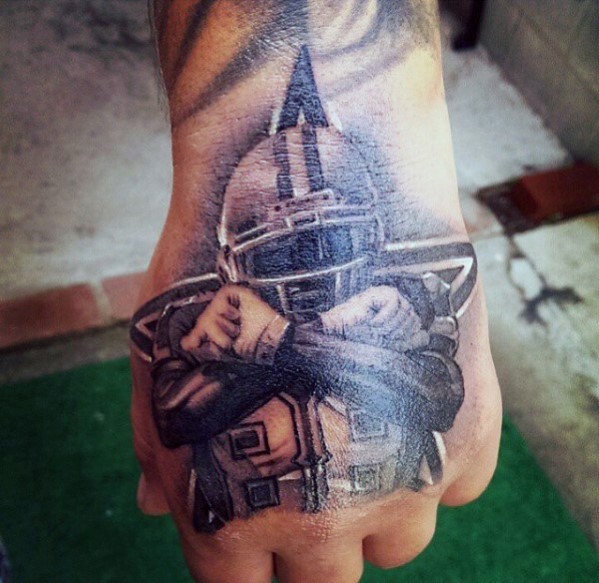 Tatouages ​​​​de cowboys de Dallas de footballeur