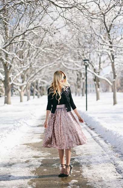 Idée de tenue de Noël avec jupe à paillettes