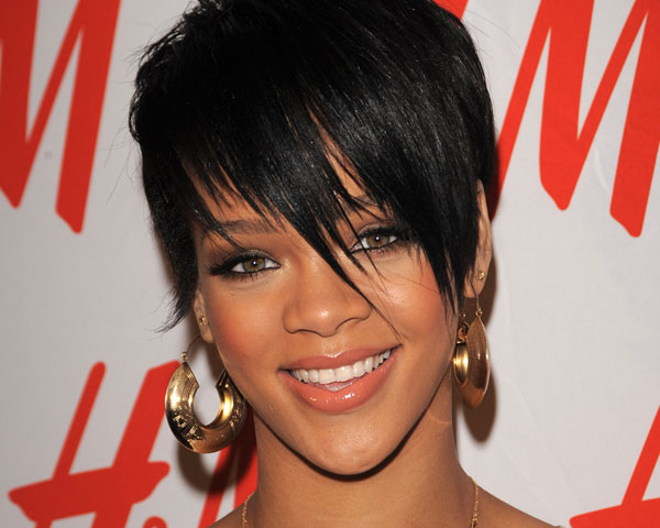 Rihannas Bangs Hairstyle