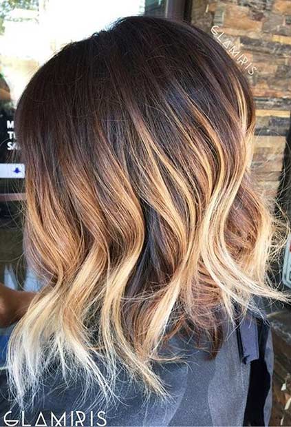 Coupe de cheveux Bob inversé agitée