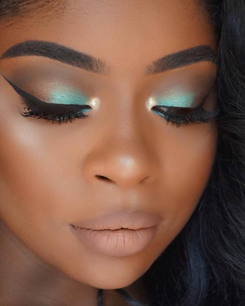 Teal Mint Smokey Eye Makeup pour peau foncée