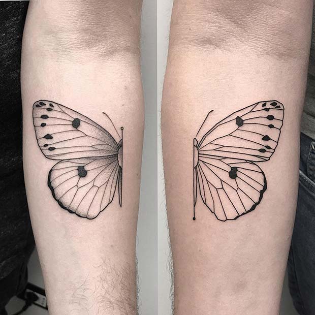 Conception de tatouage demi-papillon assortie