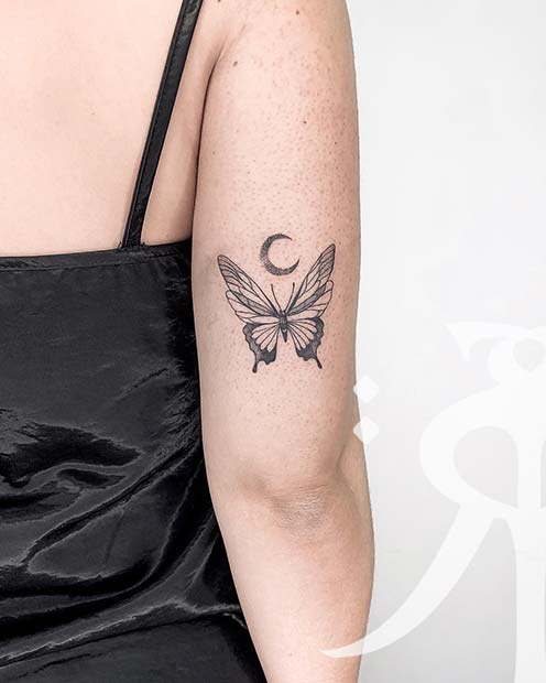 Conception de tatouage papillon et lune