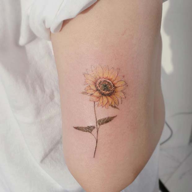 Conception délicate de tatouage de tournesol